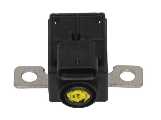 062ADAPTS Audi A4LA5A6Q5 Touareg Tiguan L battery protector battery overload protection power off switch
